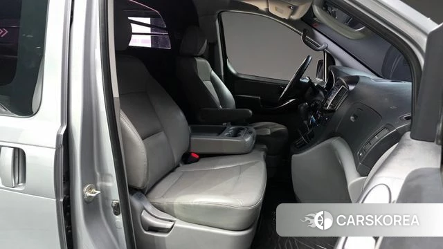 Hyundai Grand Starex id 3845951 из Кореи 20