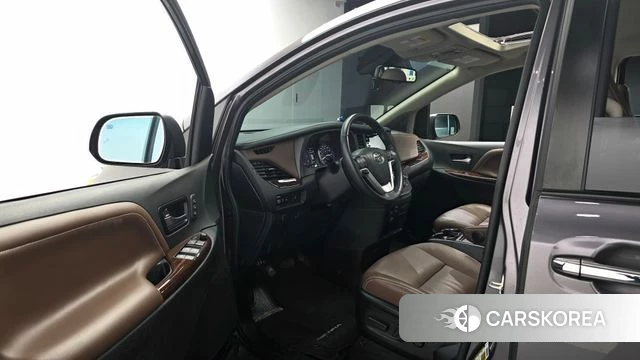 Toyota Sienna id 4737286 из Кореи 20