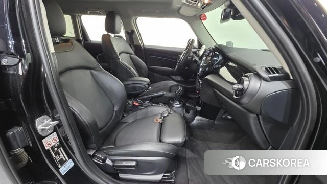 Mini Cooper id 4488563 из Кореи 30