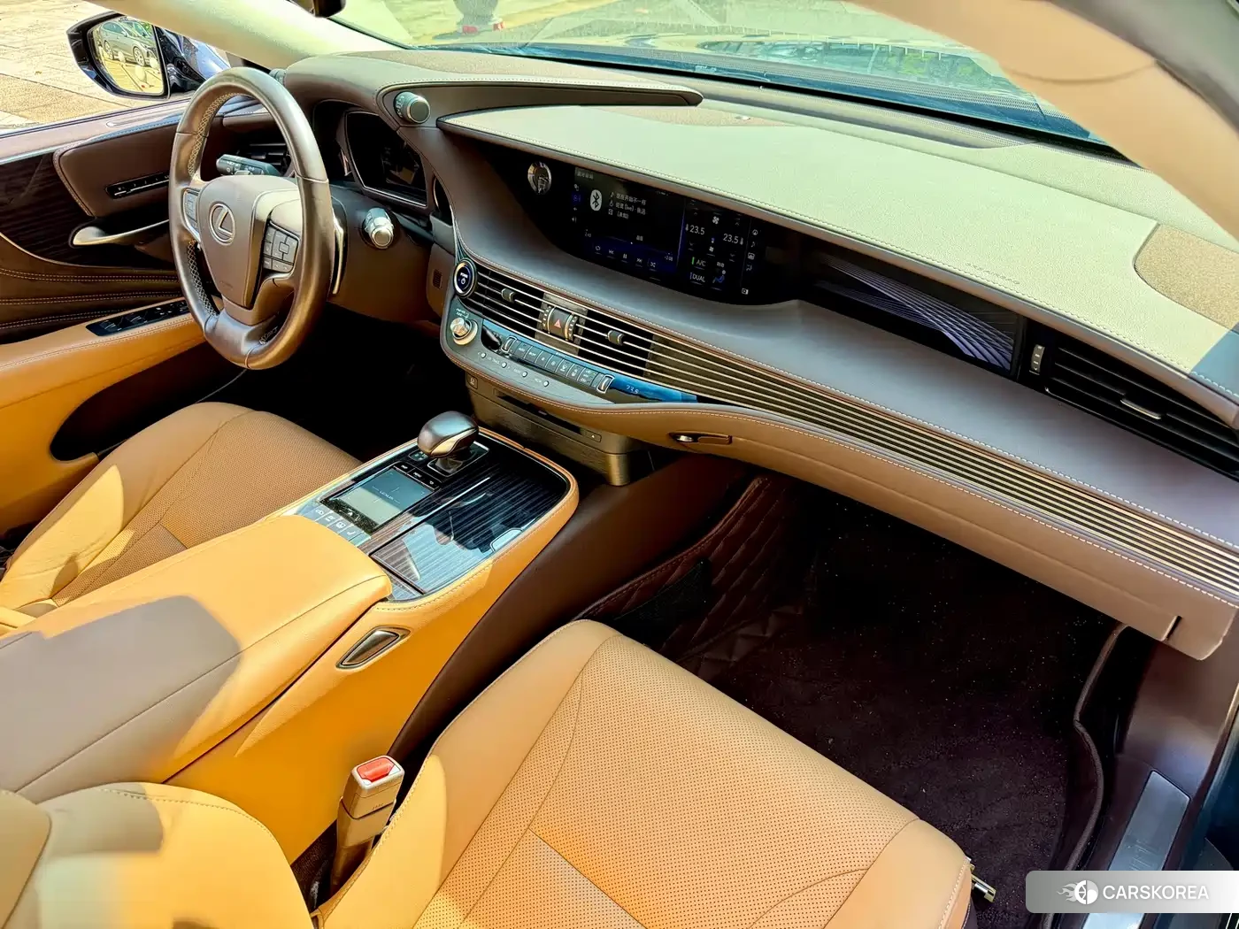 Lexus LS id 4629789 из Китая 20