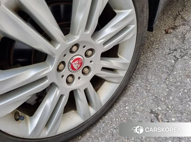 Jaguar XF (X260) id 3302888 из Кореи 20