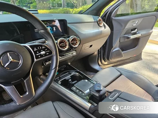 Mercedes-Benz EQA H243 id 3121940 из Кореи 18