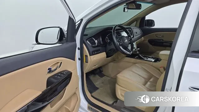 Kia The New Carnival id 3592786 из Кореи 20