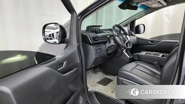 Hyundai Staria id 3963646 из Кореи 20