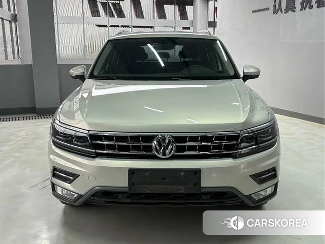 Volkswagen Tiguan L id 4241122 из Китая 12