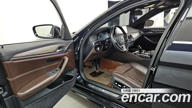 BMW 5 Series (G30) id 2850880 из Кореи 20