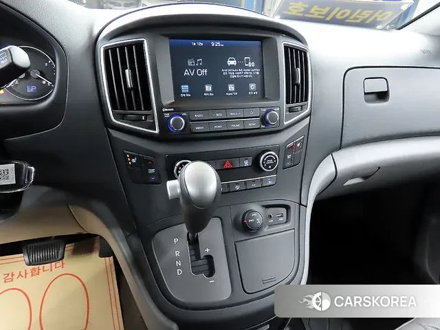 Hyundai The New Grand Starex id 3573743 из Кореи 20