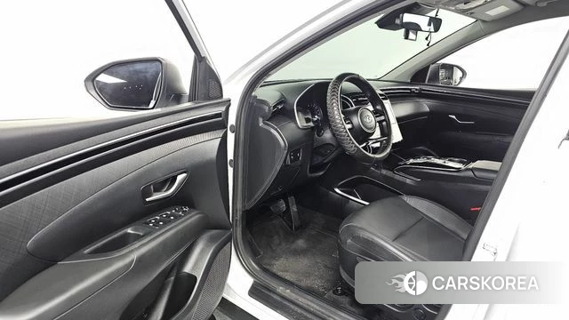 Hyundai Tucson (NX4) id 4550768 из Кореи 30