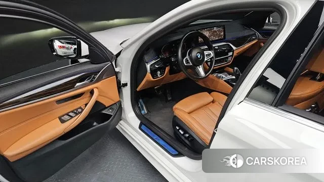 BMW 5 Series (G30) id 3777778 из Кореи 20