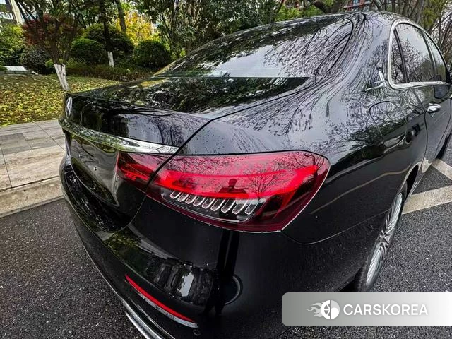 Mercedes-Benz E-class id 4256932 из Китая 23
