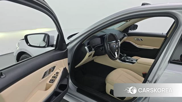 BMW 3 Series (G20) id 4496110 из Кореи 31