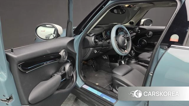 Mini Cooper S id 3841919 из Кореи 20