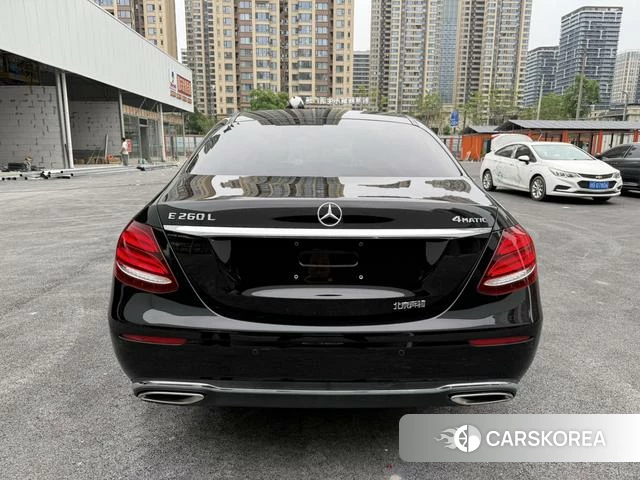 Mercedes-Benz E-class id 4254240 из Китая 11