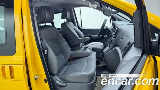 Hyundai The New Grand Starex id 2458127 из Кореи 20