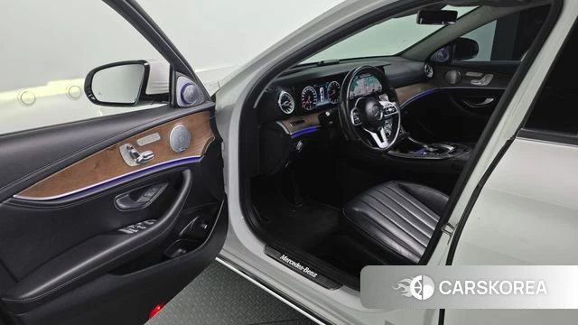 Mercedes-Benz E-Class W213 id 3955785 из Кореи 20