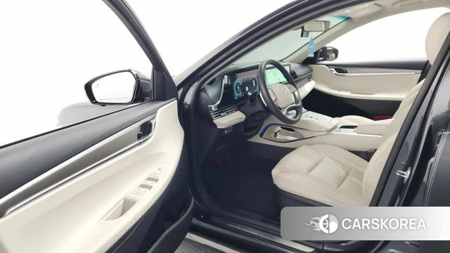Hyundai The New Grandeur IG id 4330375 из Кореи 38