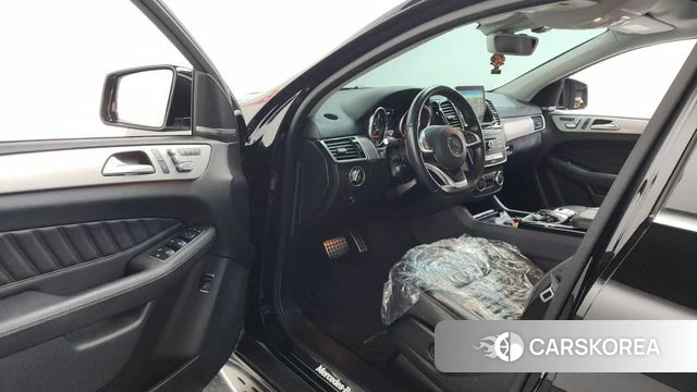 Mercedes-Benz GLE - Class W166 id 3814477 из Кореи 20