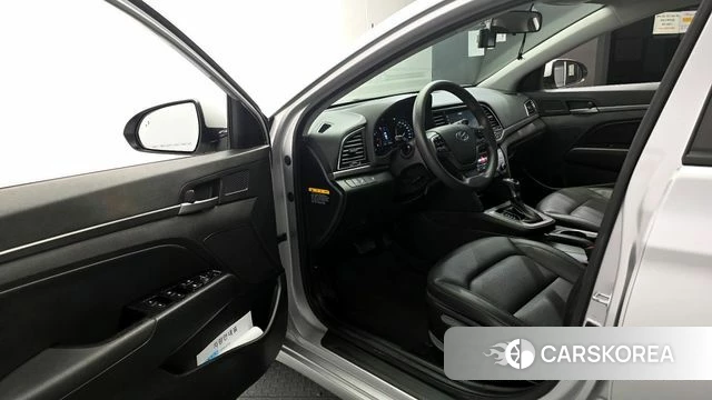 Hyundai Avante AD id 4403692 из Кореи 30