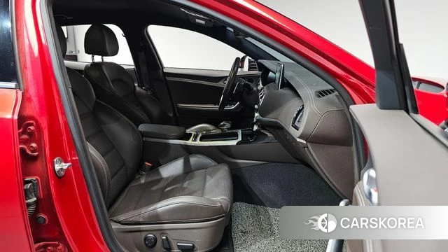 Kia Stinger id 4520612 из Кореи 40