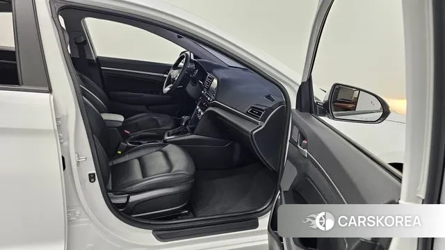 Hyundai The New Avante AD id 3703590 из Кореи 20