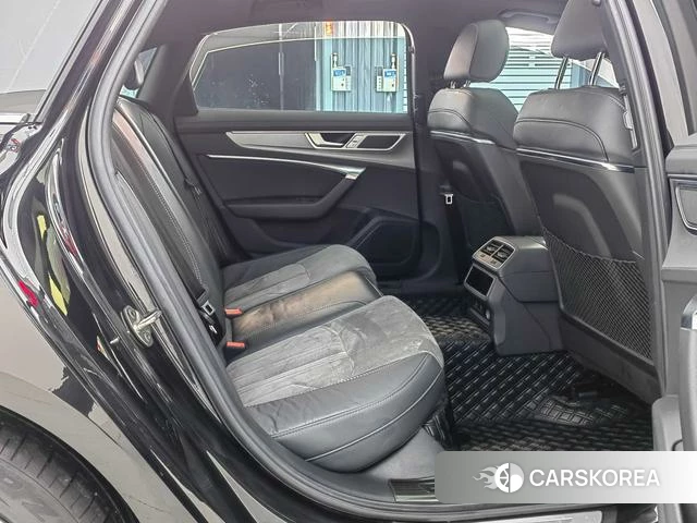 Audi A6L id 4278534 из Китая 17