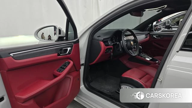 Porsche Macan id 4516394 из Кореи 32
