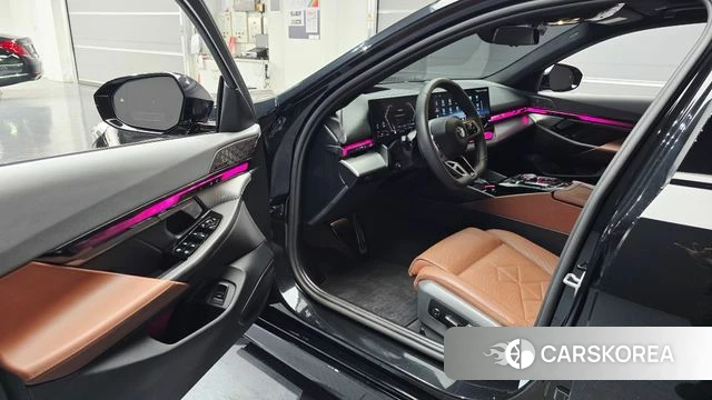 BMW 5 Series (G60) id 4499300 из Кореи 32