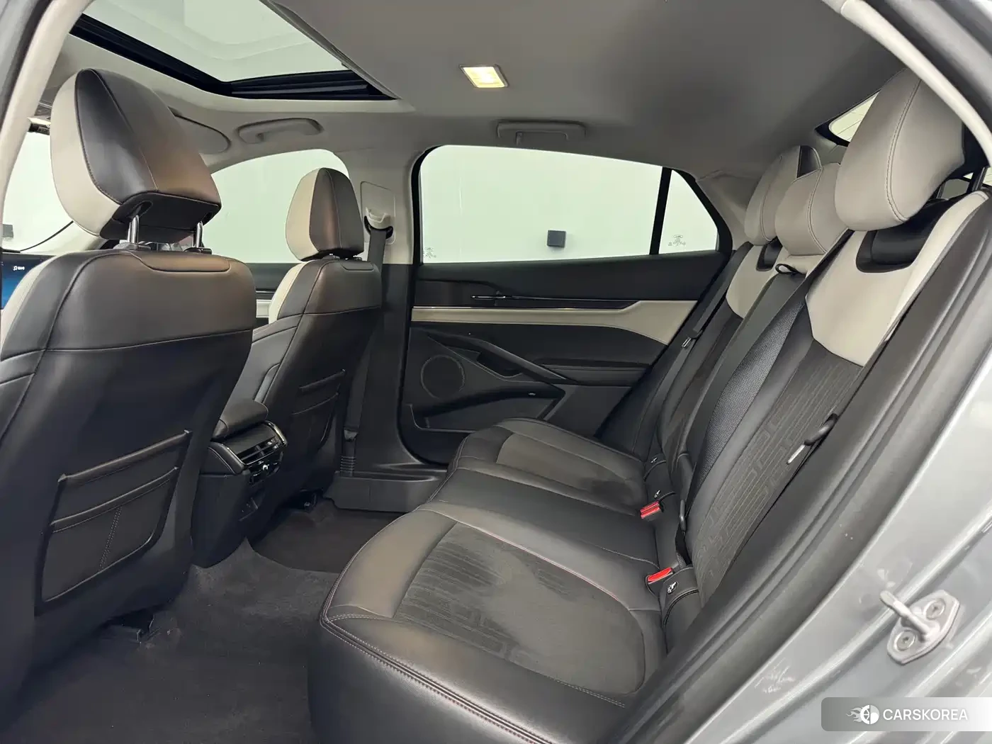Ford Mondeo id 4545607 из Китая 15