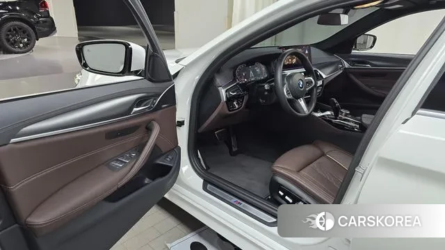 BMW 5 Series (G30) id 3016575 из Кореи 20