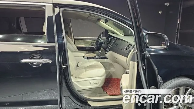 Kia The New Carnival id 2876380 из Кореи 20