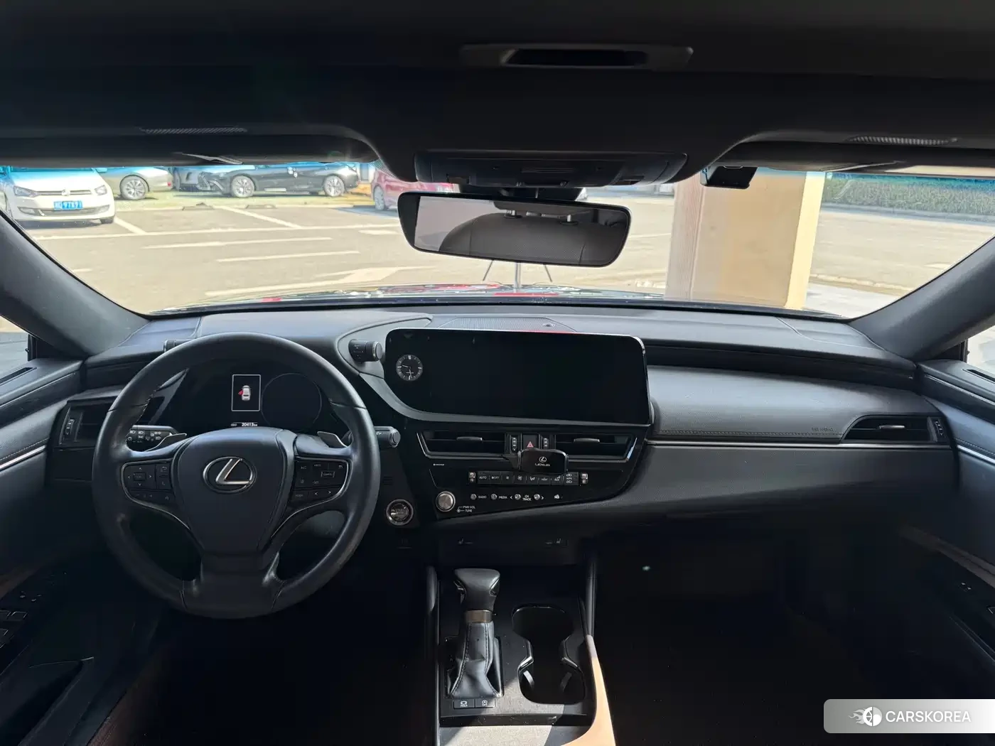 Lexus ES id 4515316 из Китая 13