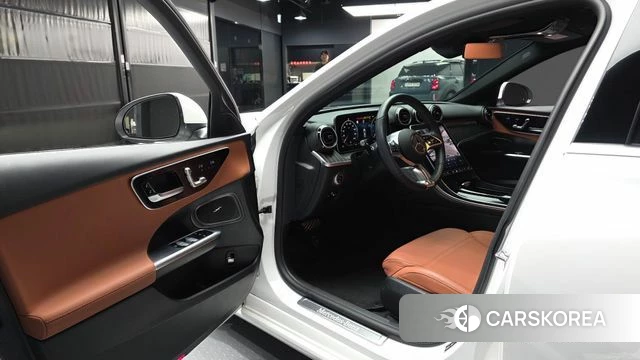Mercedes-Benz C-Class W206 id 4591017 из Кореи 32