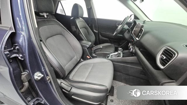 Hyundai Venue id 4609608 из Кореи 30