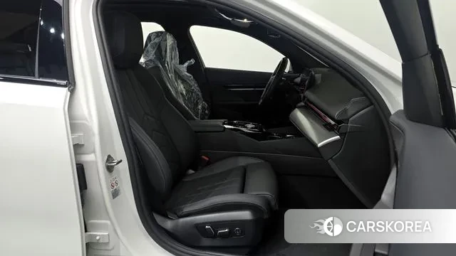 BMW 5 Series (G60) id 3442162 из Кореи 20