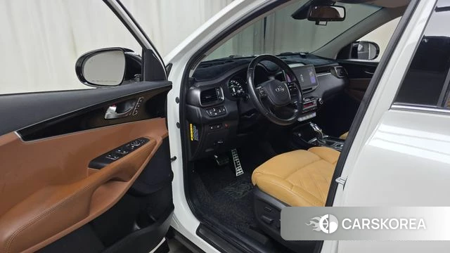 Kia The New Sorento id 4605442 из Кореи 31