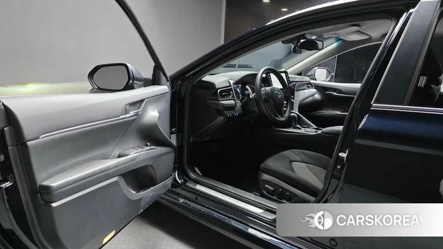 Toyota Camry (XV70) id 4757293 из Кореи 31