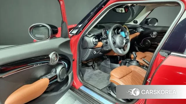 Mini Cooper S id 3022318 из Кореи 20