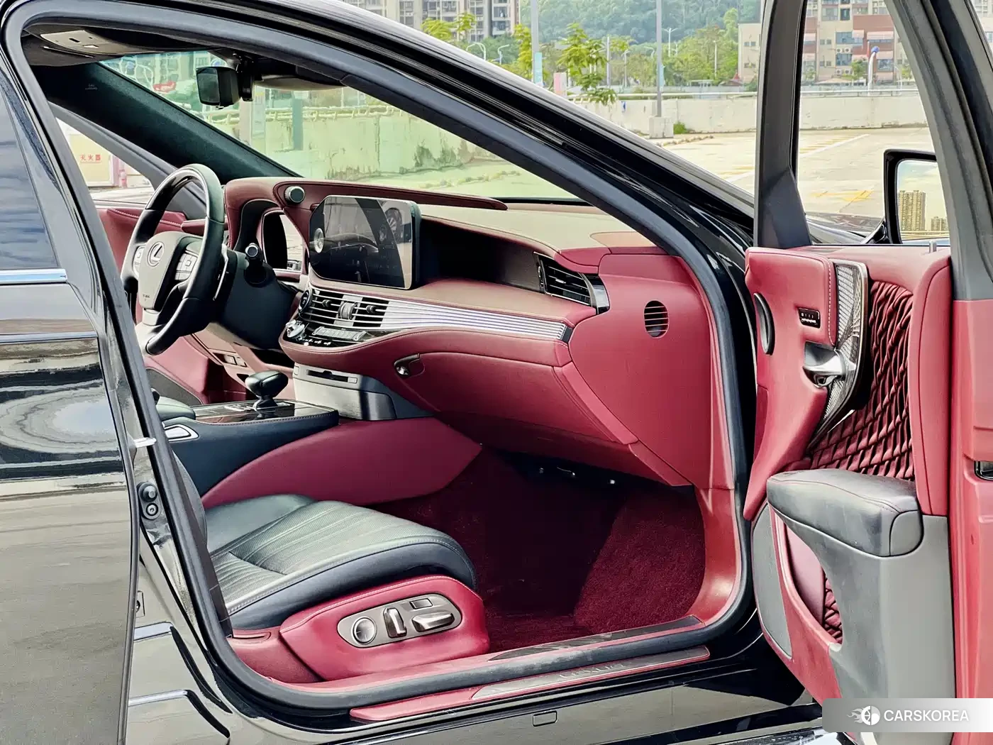 Lexus LS id 4589388 из Китая 22