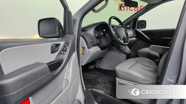Hyundai The New Grand Starex id 4573831 из Кореи 31