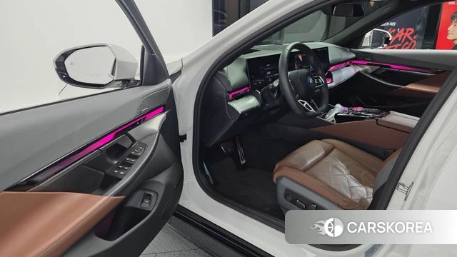 BMW i5 (G60) id 4488141 из Кореи 32