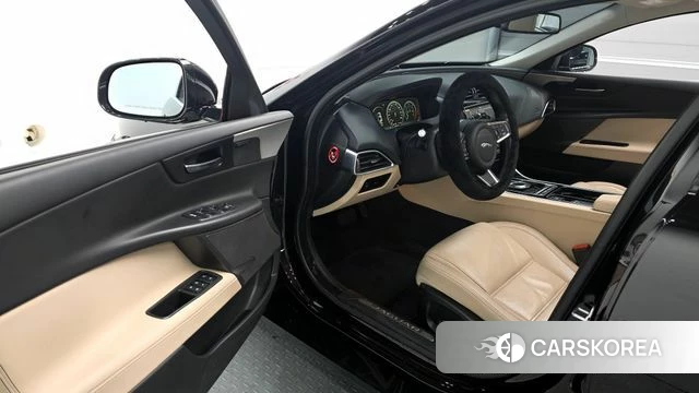 Jaguar XE id 3801560 из Кореи 20