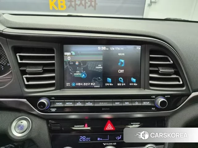 Hyundai The New Avante AD id 3499701 из Кореи 19