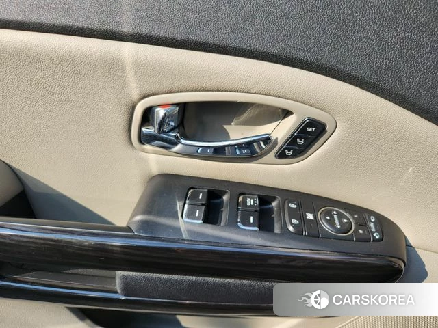 Kia The New Carnival id 4662848 из Кореи 15