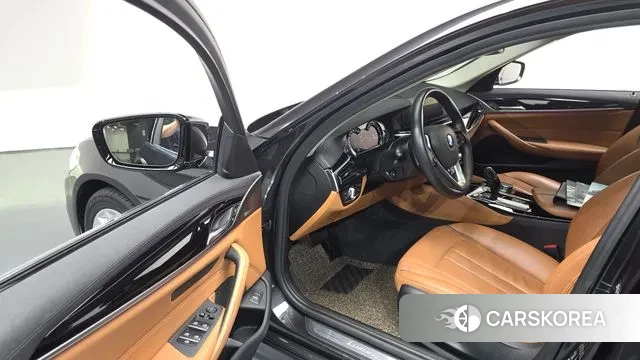 BMW 5 Series (G30) id 3005002 из Кореи 20