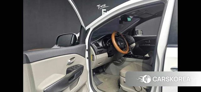 Kia The New Carnival id 4770105 из Кореи 18