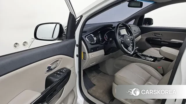 Kia The New Carnival id 3622196 из Кореи 20