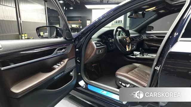 BMW 7 Series (G11) id 4197203 из Кореи 20