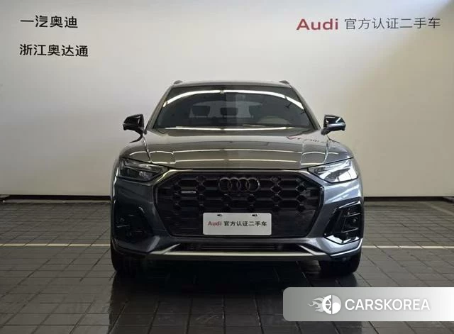 Audi Q5L id 4297842 из Китая 18