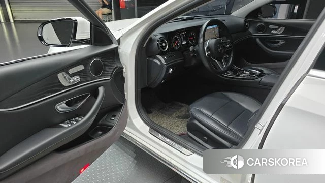Mercedes-Benz E-Class W213 id 4568331 из Кореи 20