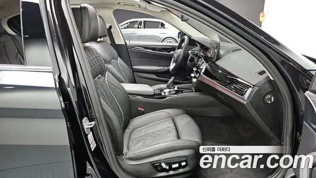 BMW 5 Series (G30) id 2936414 из Кореи 20